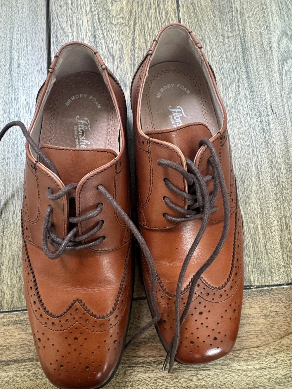 Boys Tan Leather Wingtip Dress Shoes - Classic Brogue Lace-Ups